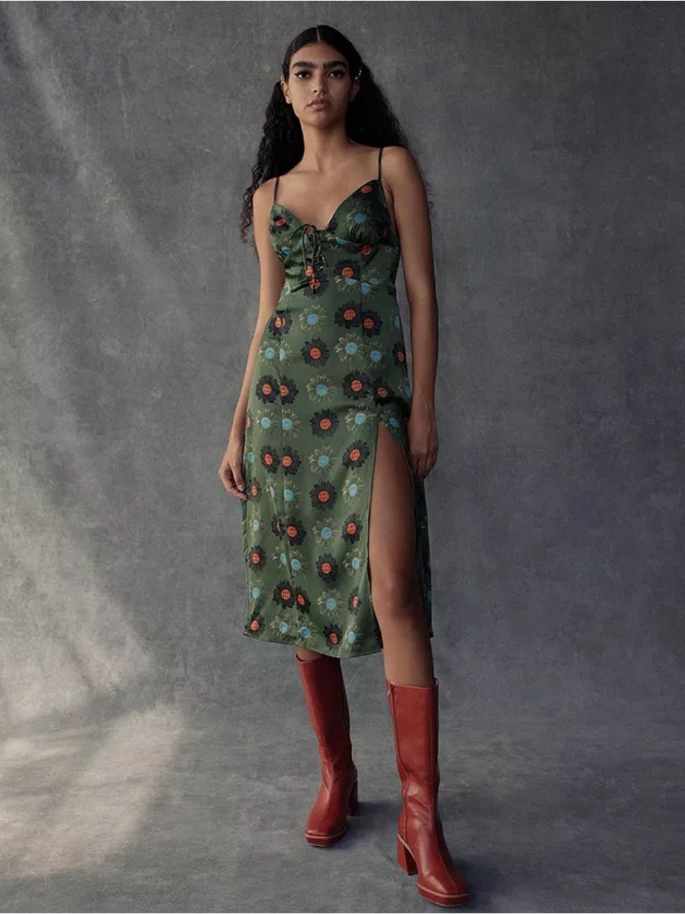 UO Green Mariah Lace-Up Midi Slip Dress 🌹